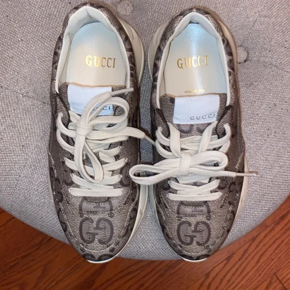 Gucci Macro Supreme Beige Ebony  low top Sneakers - Picture 6 of 17